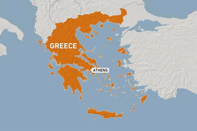 Грците ја отвараат границата и за невакцинираните