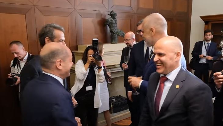 Милошоски: Како премиер да се смееш на коментарот „ова е идната Западна Бугарија“ е показател колку си некомпетентен