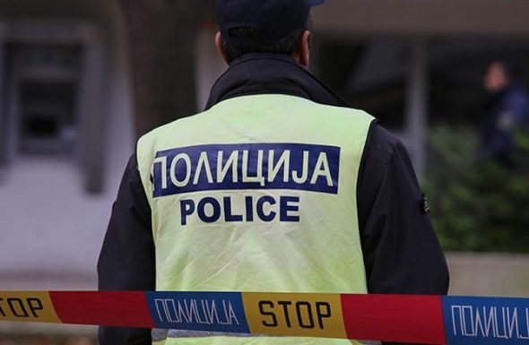 Физички ги нападнал полициски службеници од Ропотово