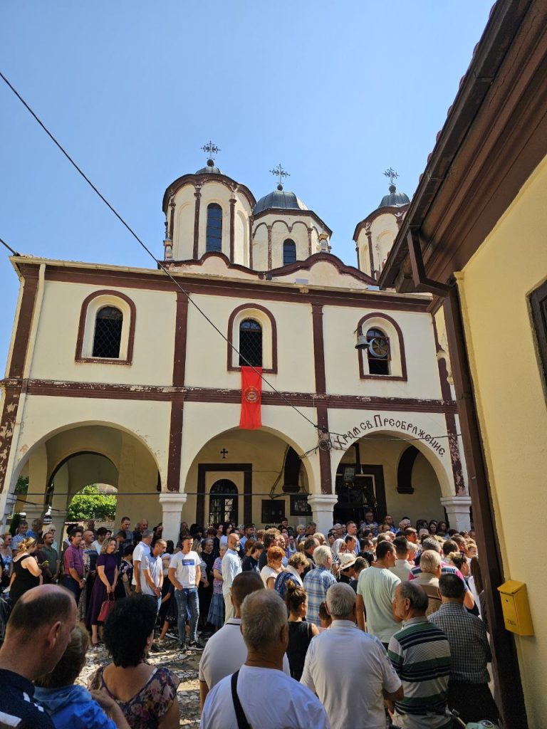 Свечена литургија во црквата Св. Преображение во Прилеп