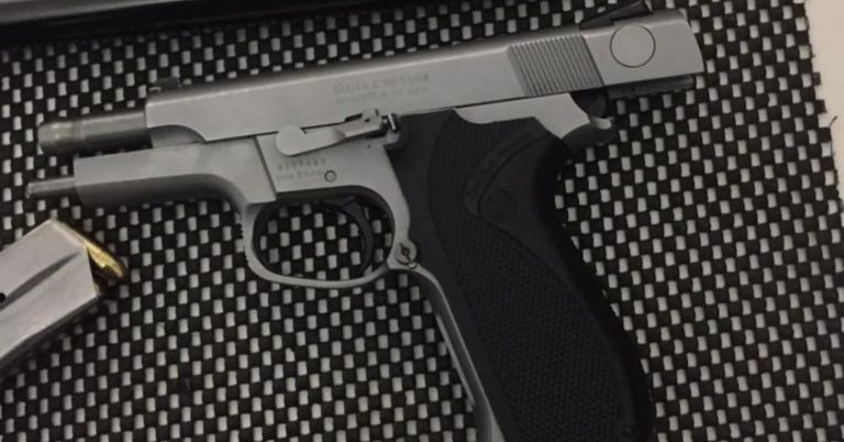 Претрес во с.Канатларци, пронајдено оружје, лишено од слобода едно лице